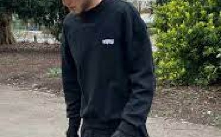 UpInFlames Clothing: Distinctive Statement in Modern Streetwear