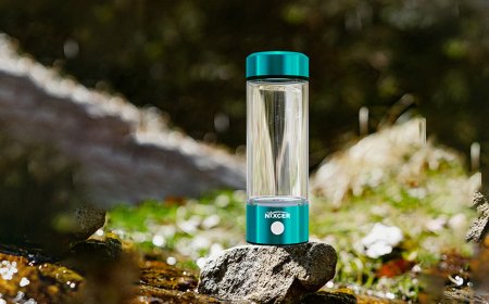 Portable Hydrogen Water Bottle That Fits in Your Bag