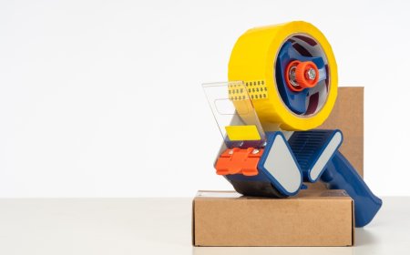 Don't Get Stuck: Your Guide on How to Use a Tape Dispenser
