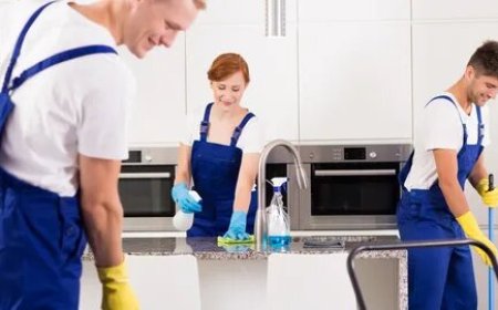 Hire professional house maid cleaning service Dubai by Urban Mop