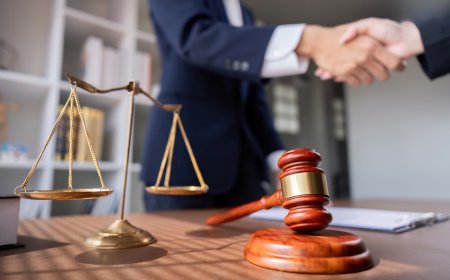 Work Smarter with a Naples Commercial and Residential Leasing Lawyer