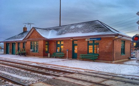 Tracks Across the Heartland: Discovering the Charm of Amtrak Stations in Iowa