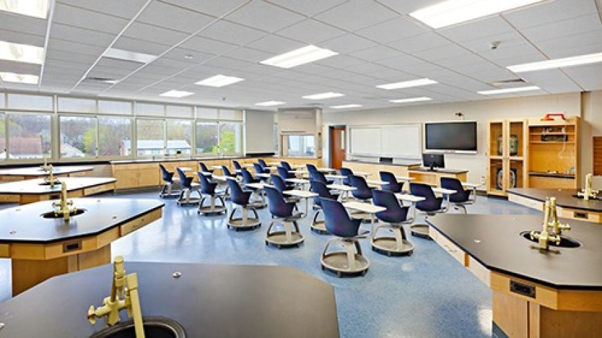 Wired and Wireless Network Management Made Effortless with RUCKUS