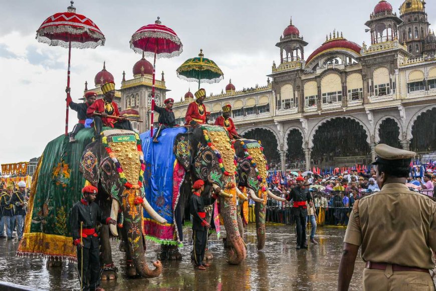 Unveiling Karnataka Tour Packages: A Journey Through India's Diverse Gem