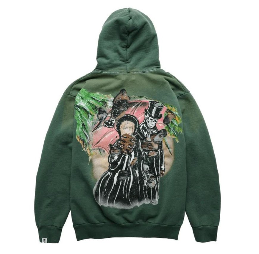 The Ultimate Guide to the Warren Lotas Hoodie: Style, Comfort, and Innovation